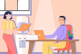 每日分享：人事外包与传统人事管理的比较